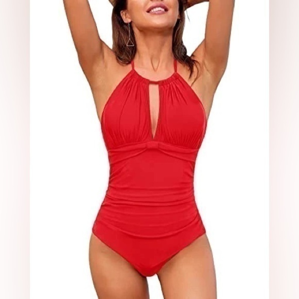 Cupshe Keep Secrets l Retro High Neck Keyhole Tummy Control Red Halter NWOT